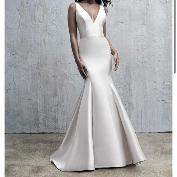 Madison James wedding Dress Mj565 Style - Picture 2 of 7